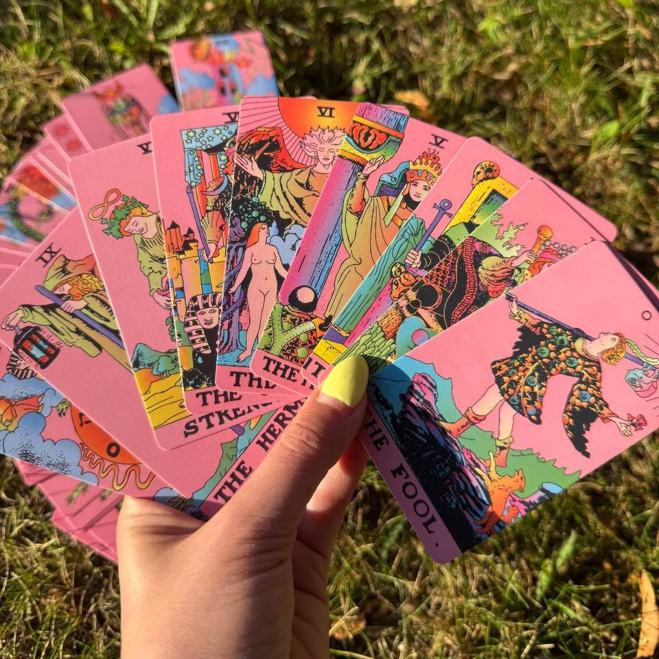 Pink Tarot Deck with Amethyst Crystal & Velvet Pouch - Portable Witchy Gift